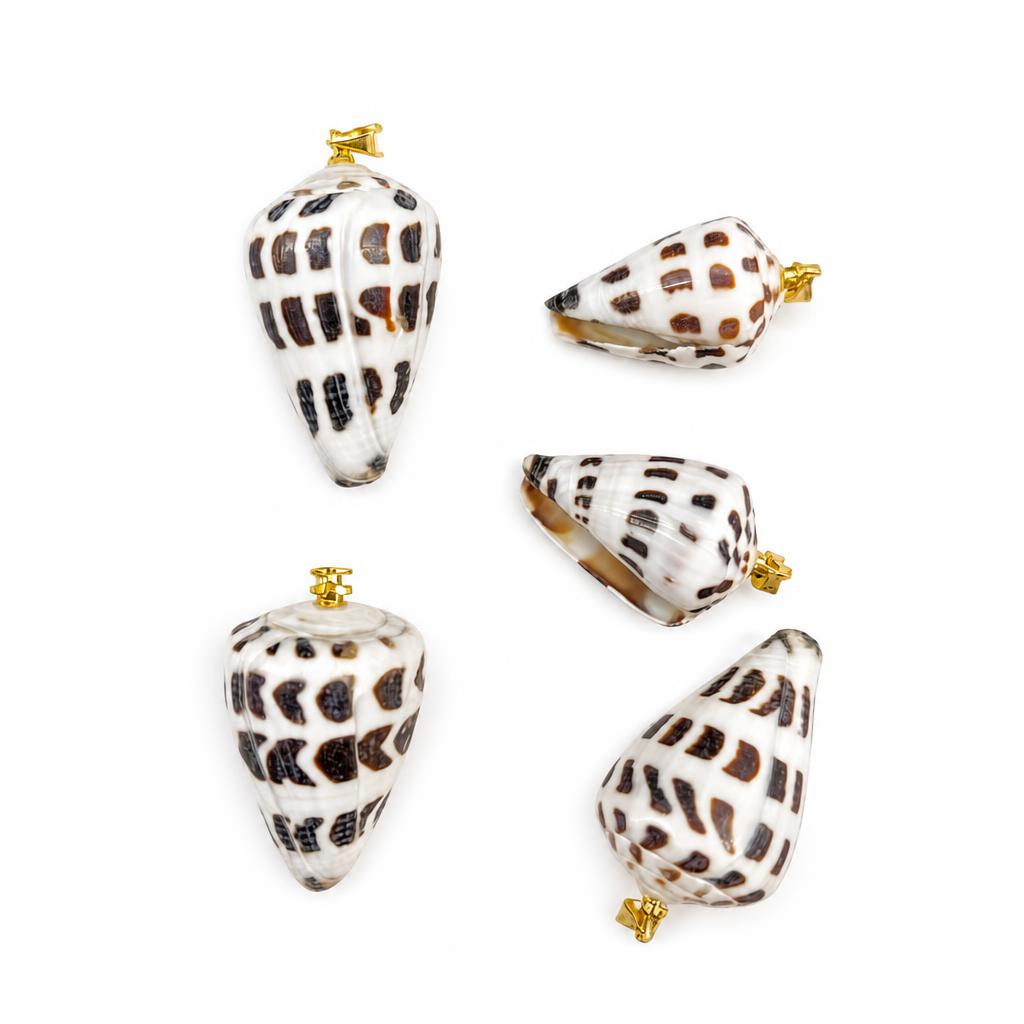 Chicken heart snail-gold buckle