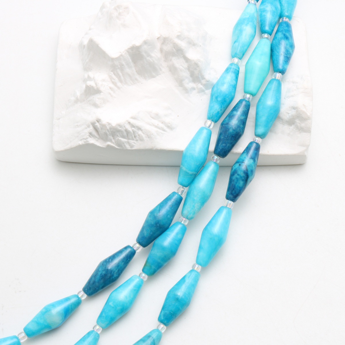 couleur bleu foncé