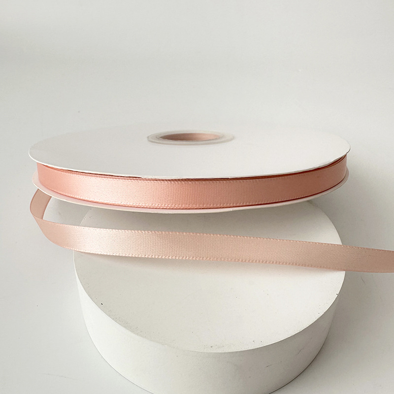 champagne pink