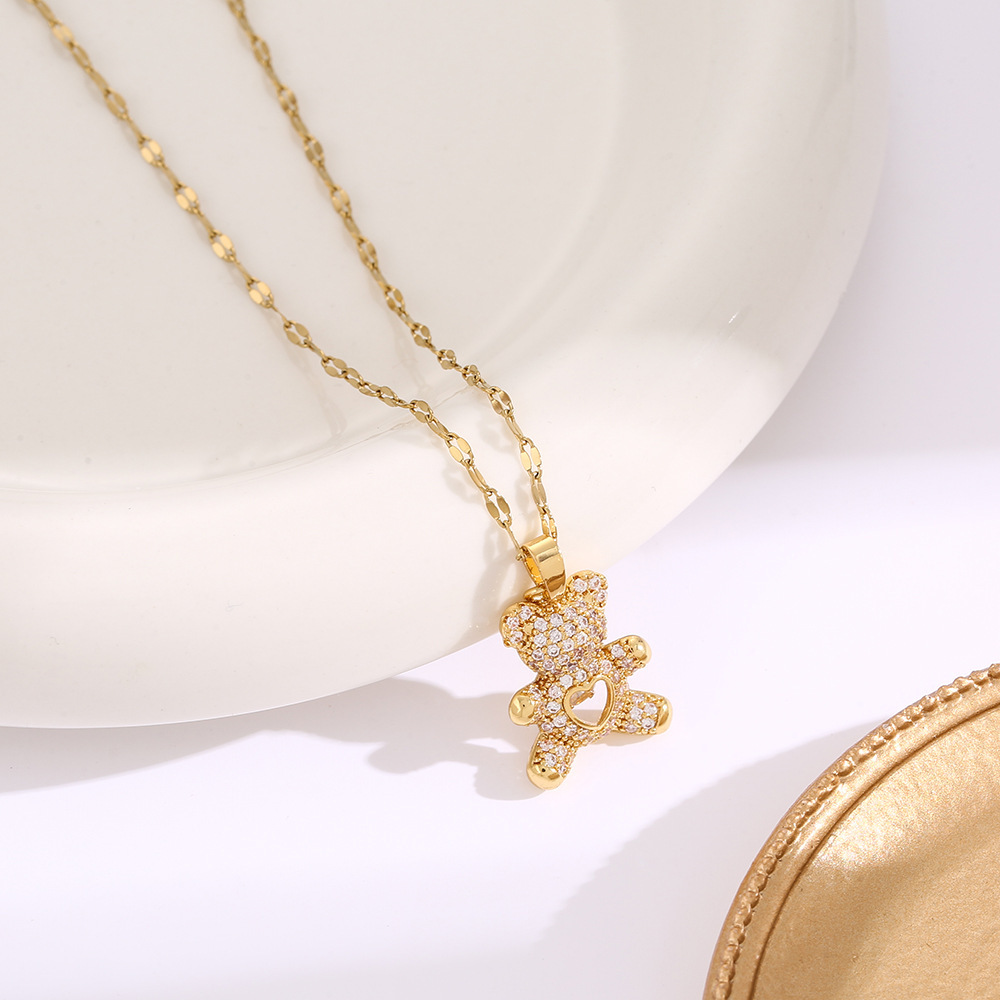 Xl1783-34 golden bear necklace