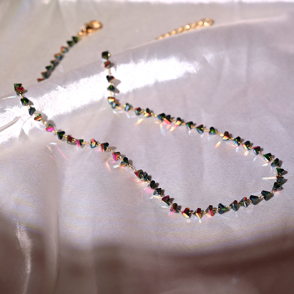 6-gold chain dark green
