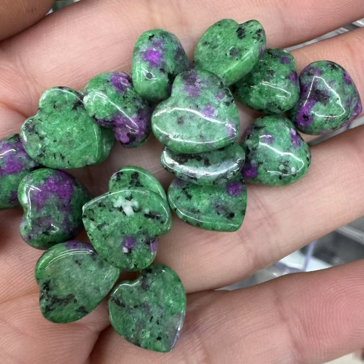 Red and green treasure
