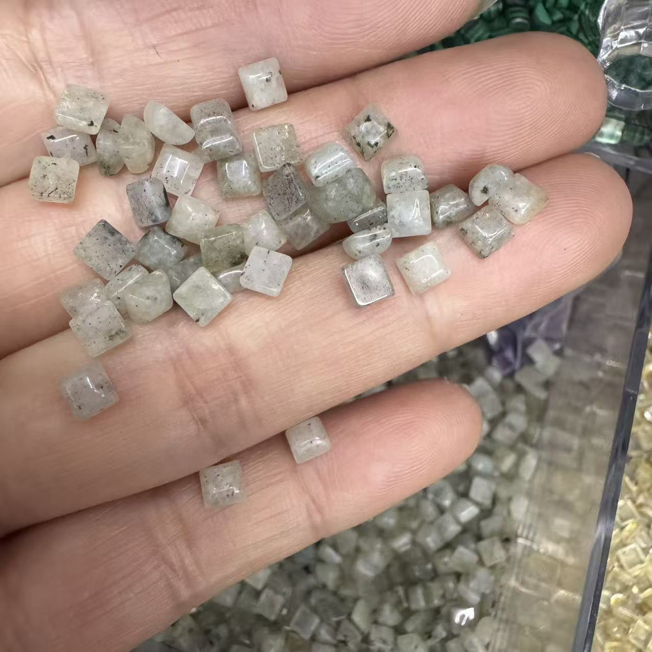 Glitter stone