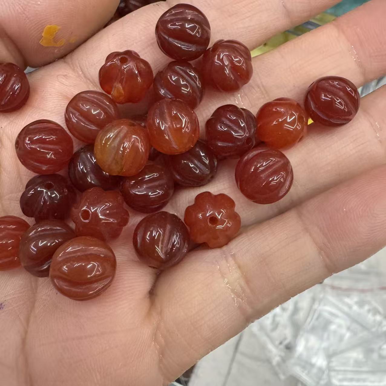 Red agate