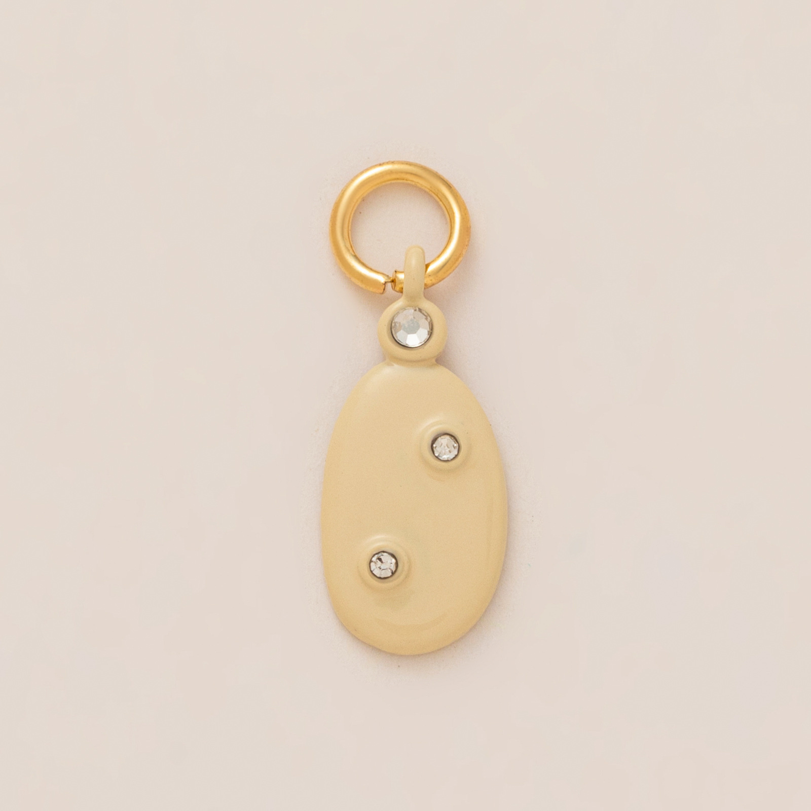 No. 3 white gray oval pendant