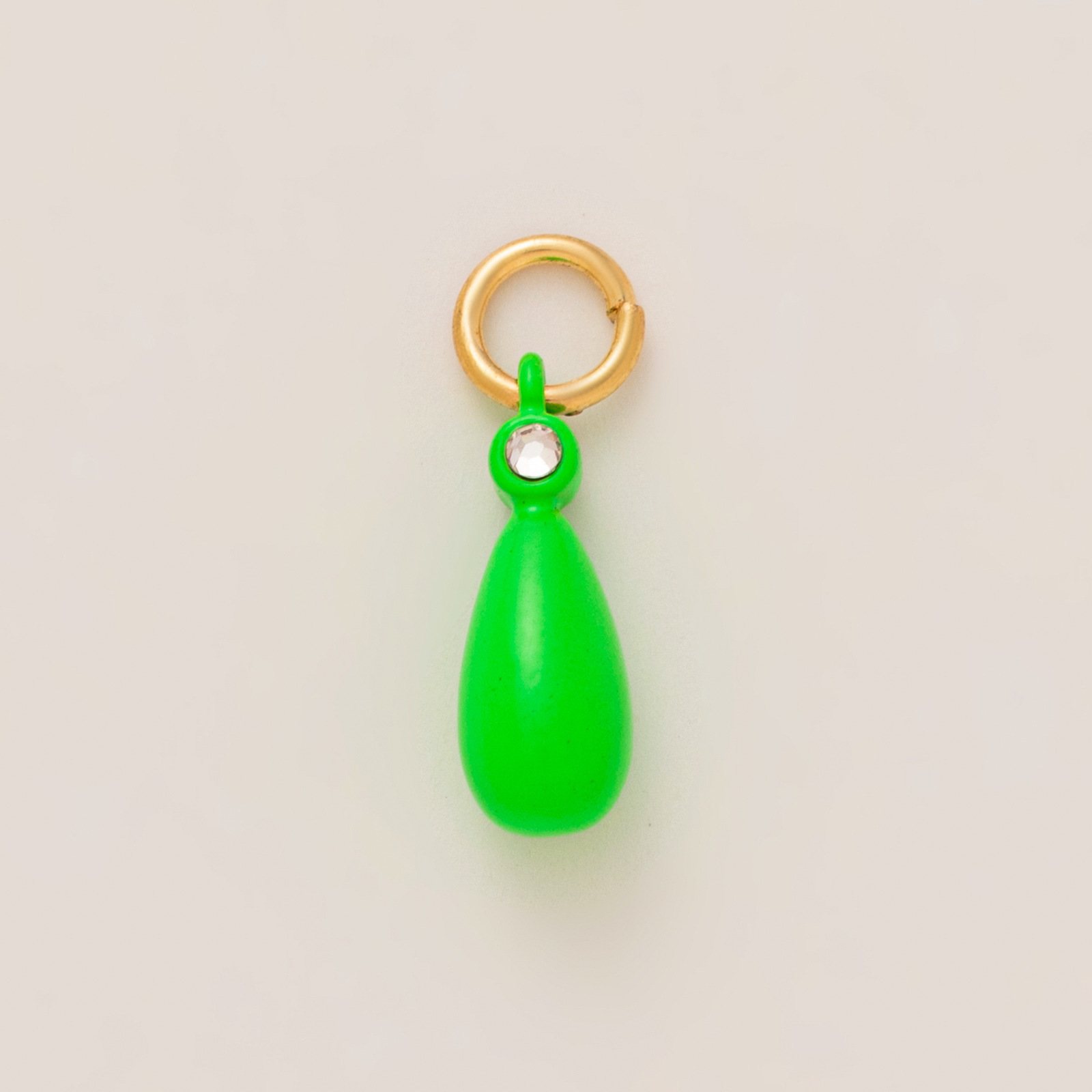No. 16 water drop green pendant