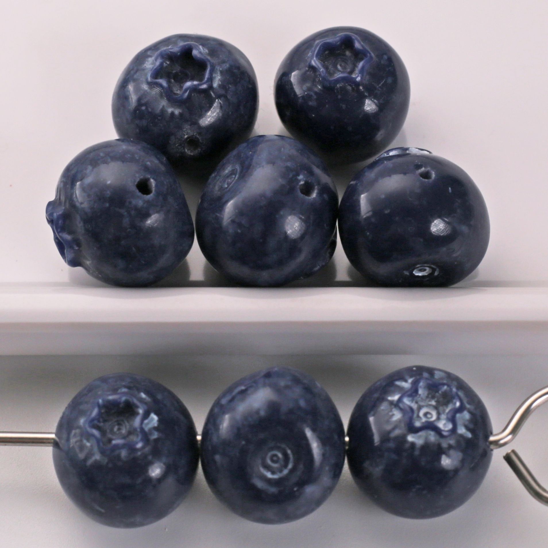Small blueberry [1.8mm through hole]