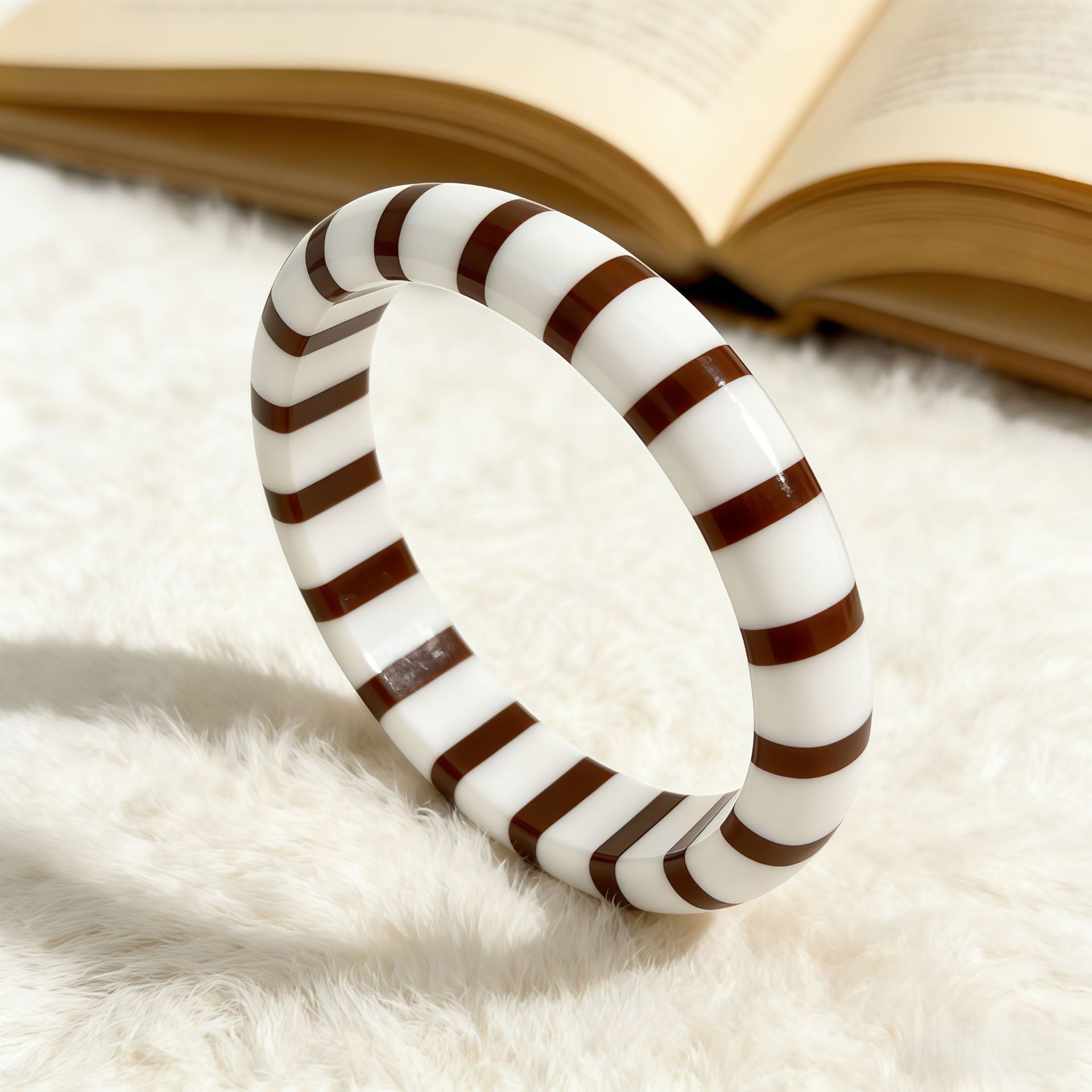 Thin ring coffee brown