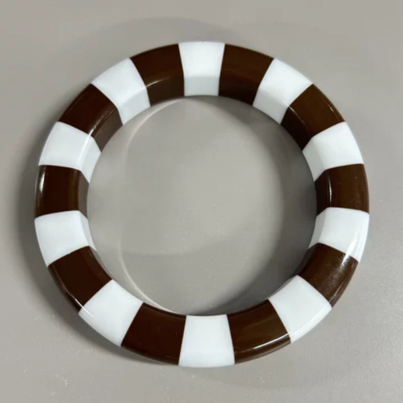 K coffee white