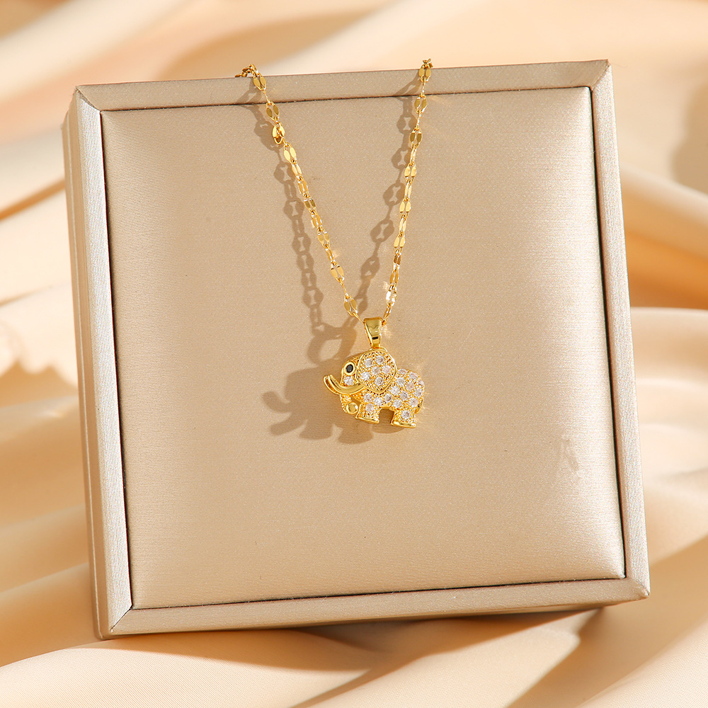 8652 golden elephant