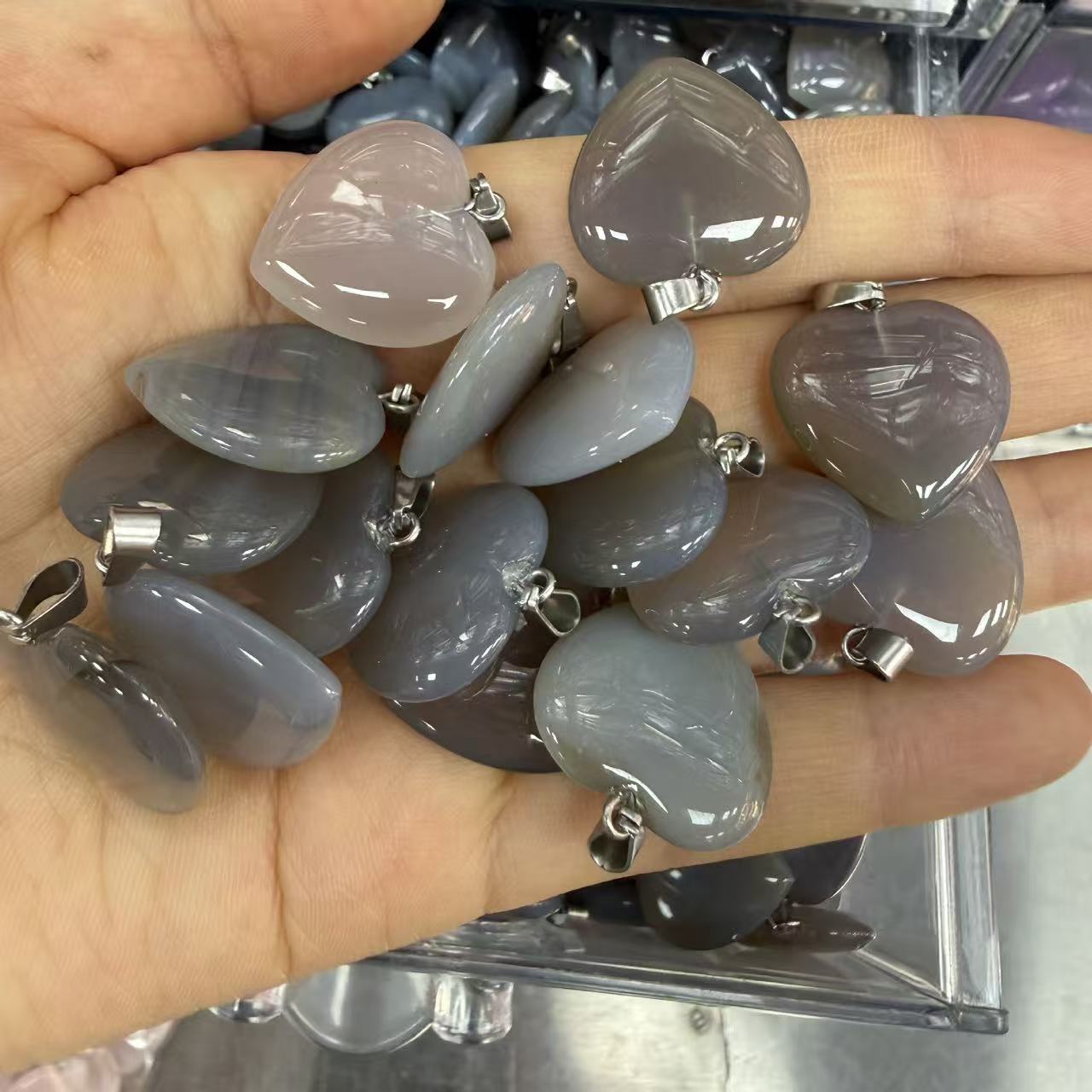 Gray agate