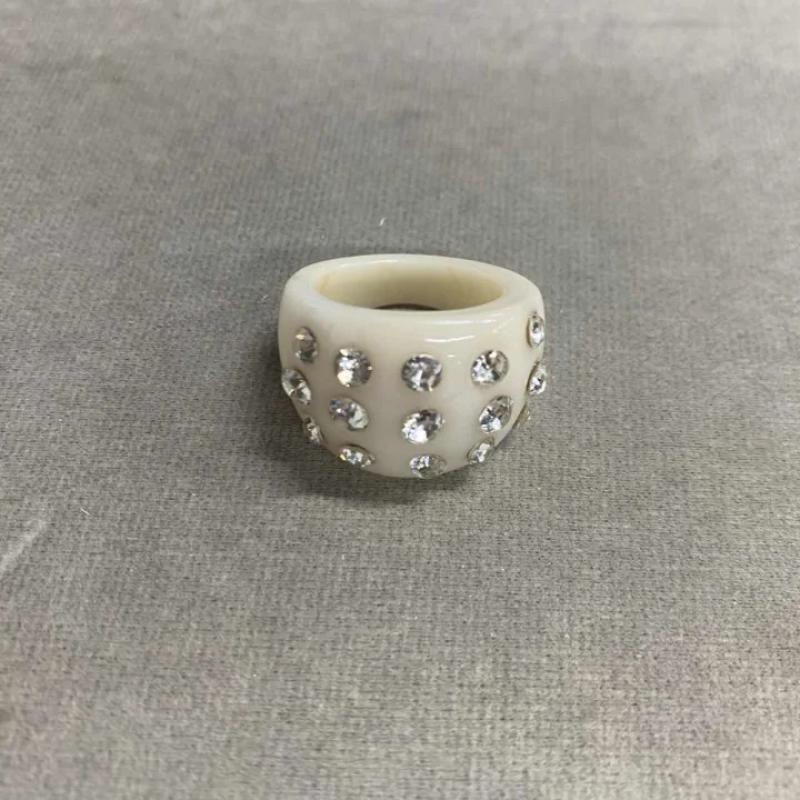 Ring-ivory