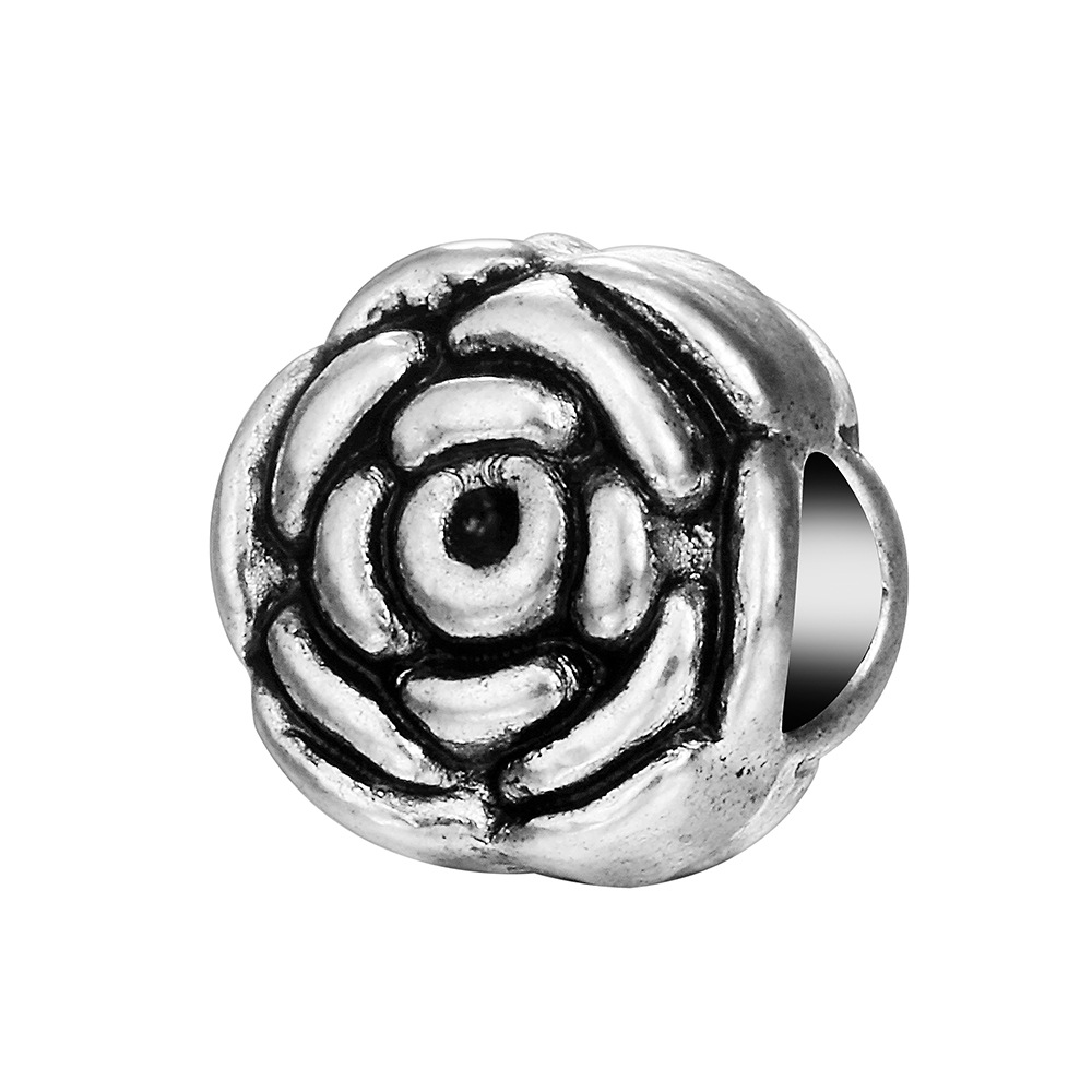 Large hole beads 9