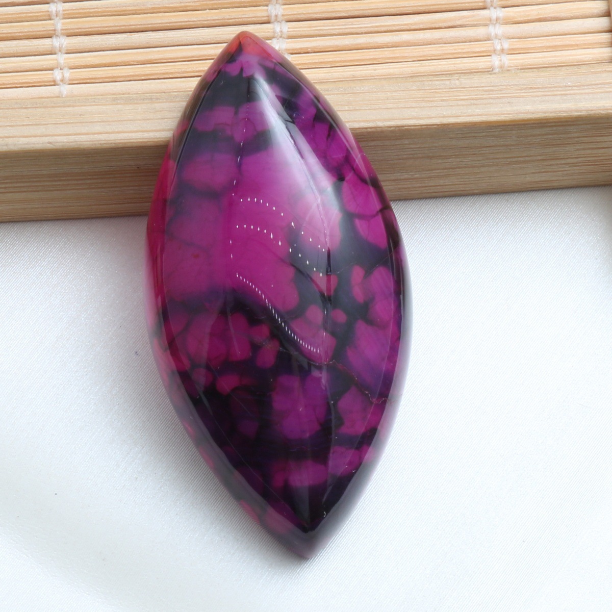 dark violet
