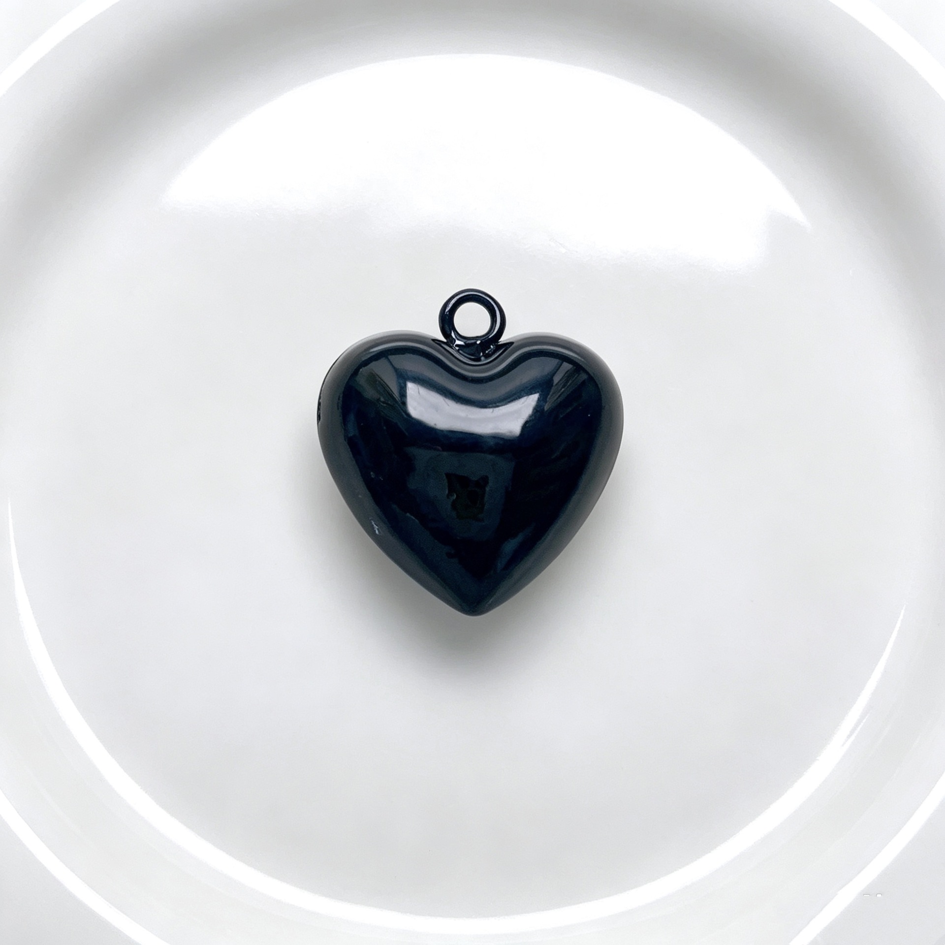 33-pendant