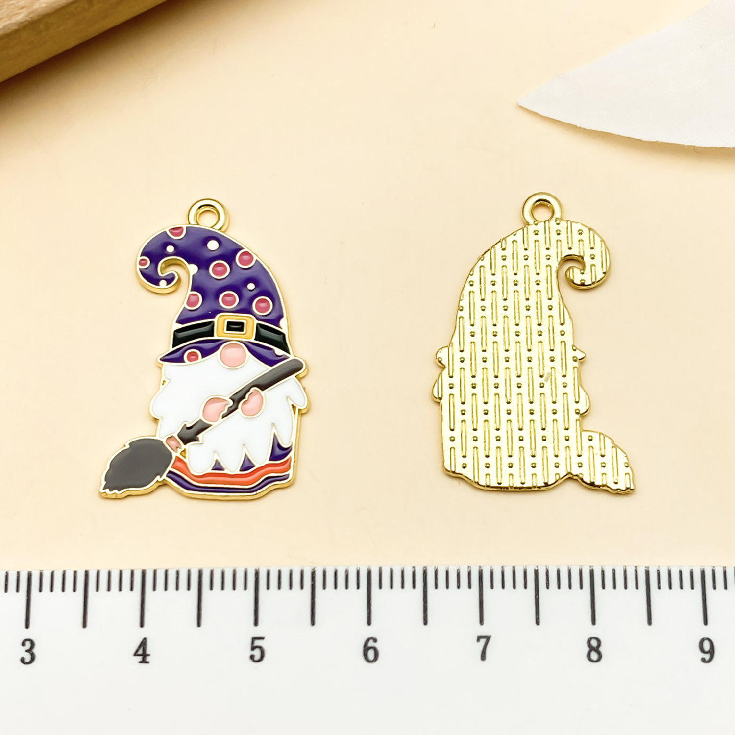 21709-1 30x19mm-1.9g dripping oil purple kc zinc alloy halloween dwarf