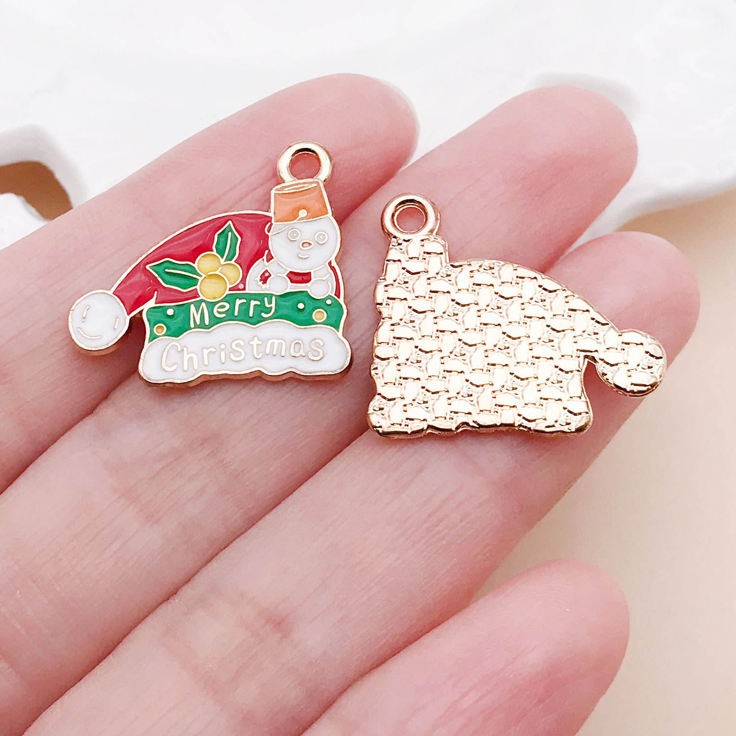 19691-1 piece 20x21mm-1.4g red zinc alloy dripping oil kc gold christmas snowman christmas hat