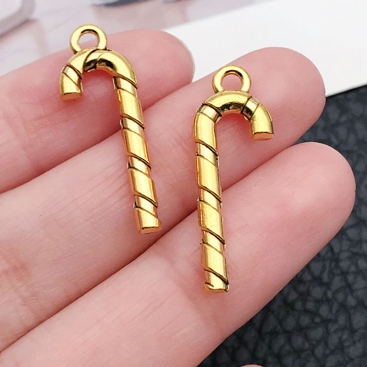 20064-ancient gold zinc alloy christmas crutch candy 10x27-1.1g
