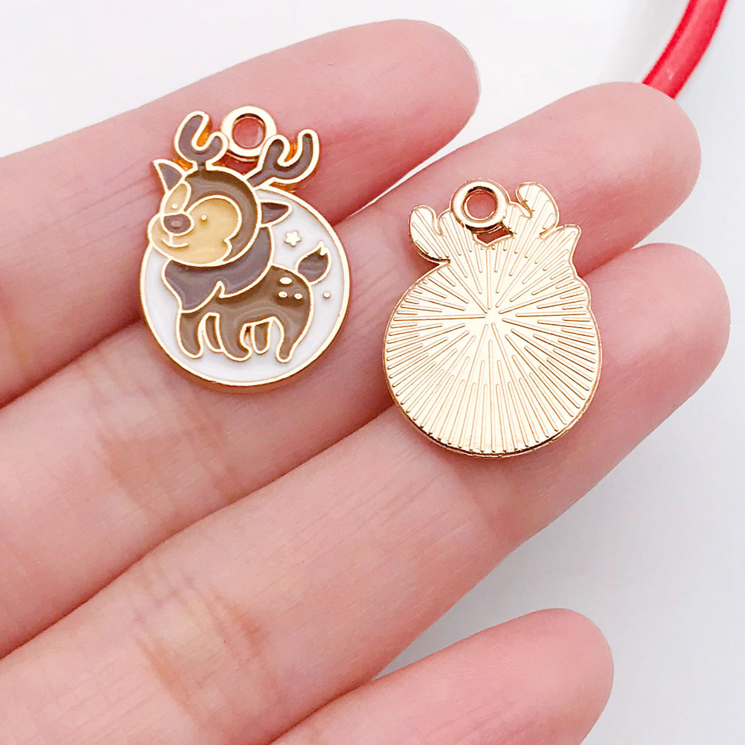 21062-1 white zinc alloy christmas elk circle brand 21x15mm-1.7g