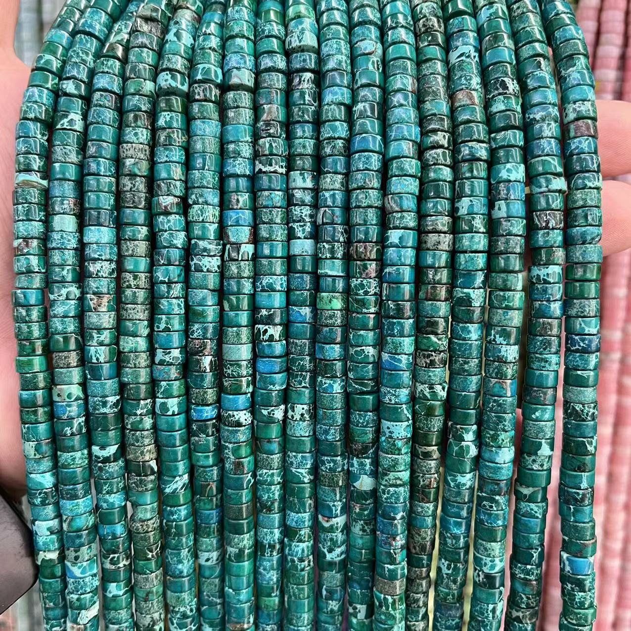 Bird green emperor stone