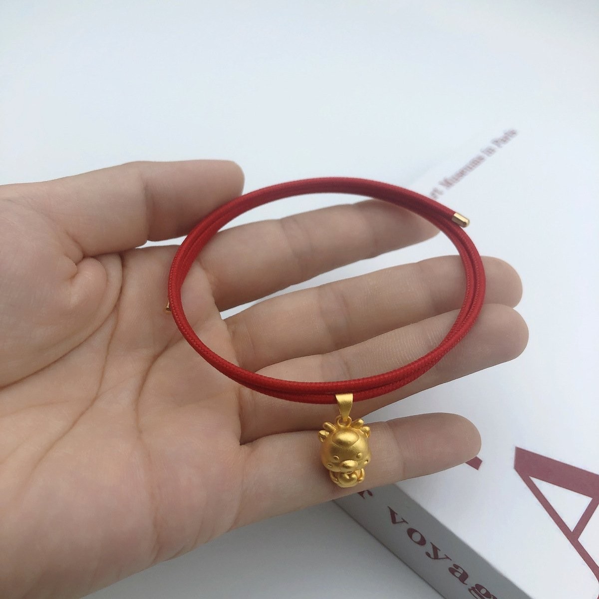 Three circles of red