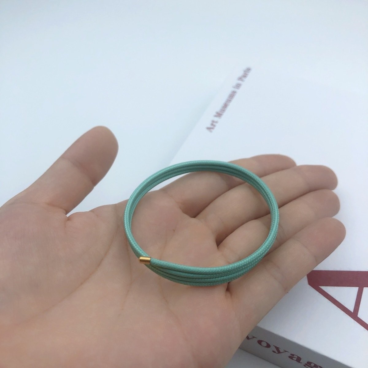 Three circles of mint green