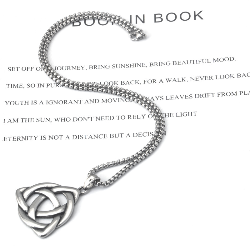Pendant with chain width 3mm length 60cm