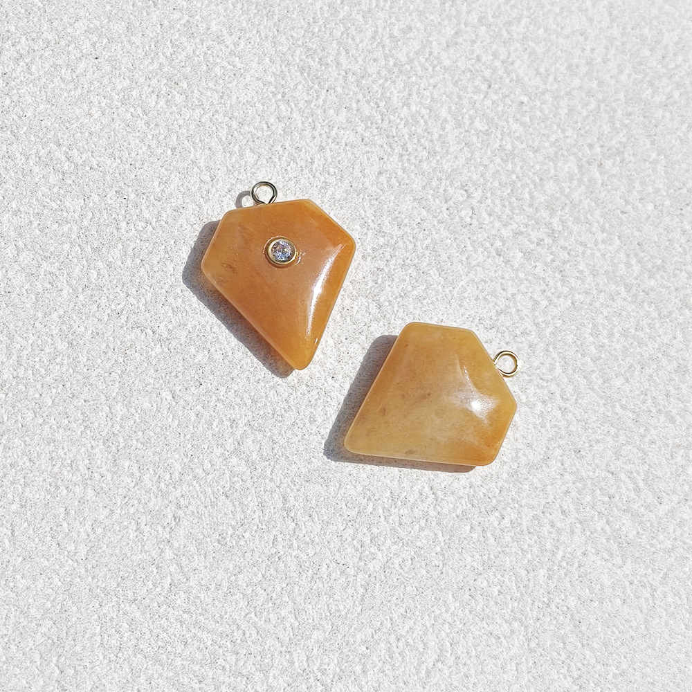 Yellow jade stone