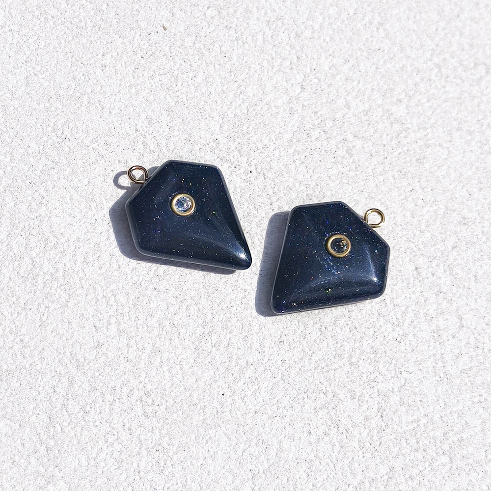 Synthetic blue sandstone