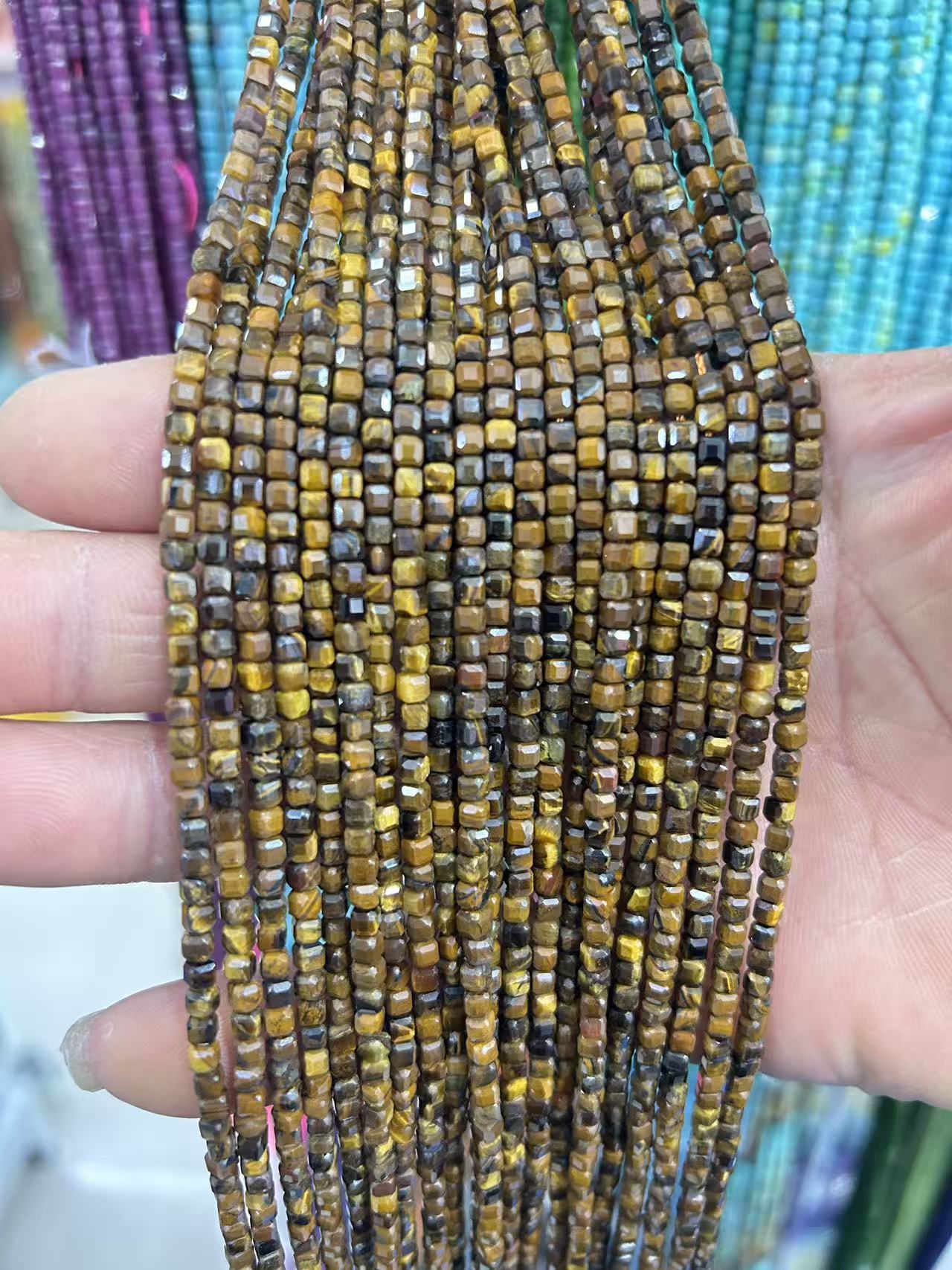 3*3mm tiger eye sugar cube