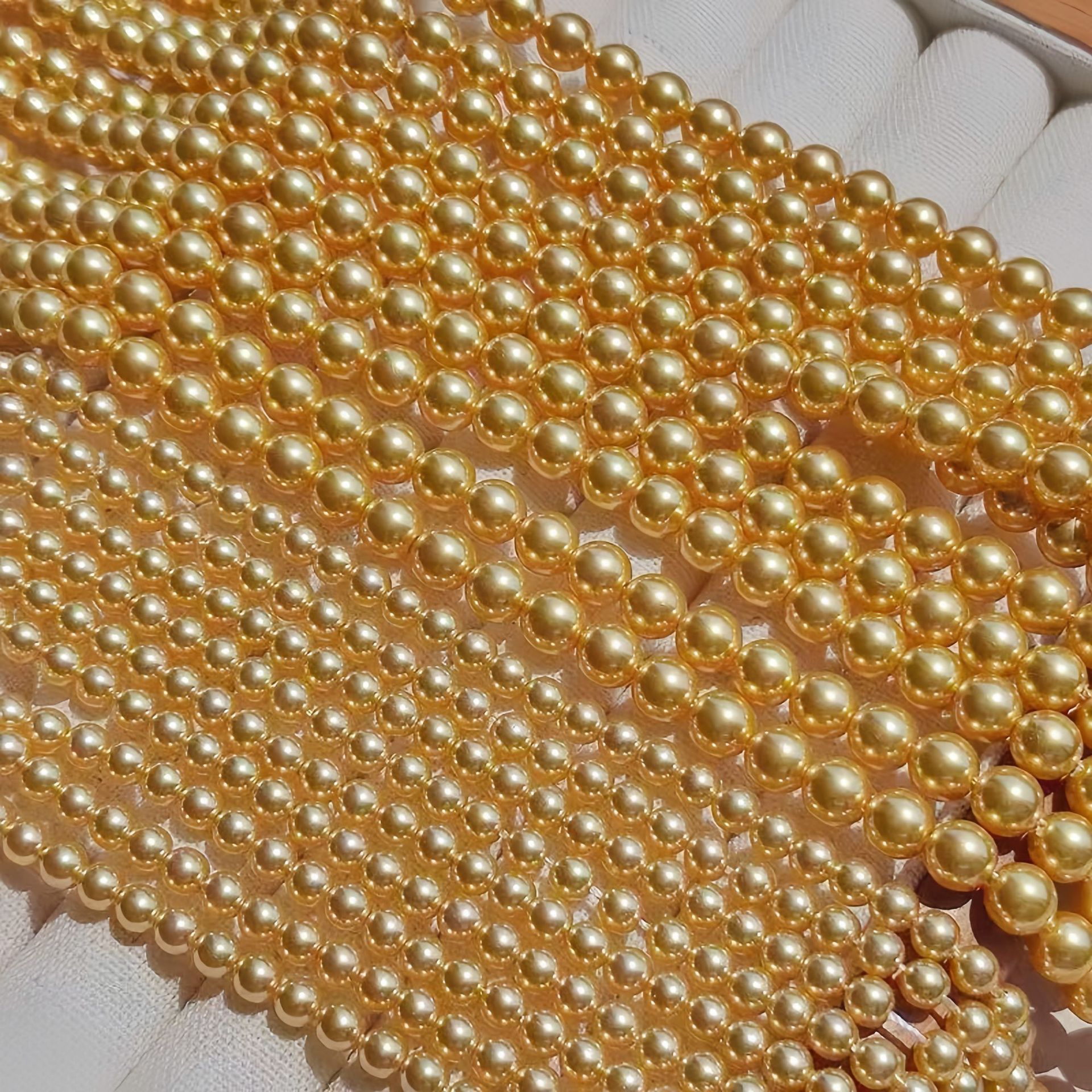 Shijia beads golden yellow