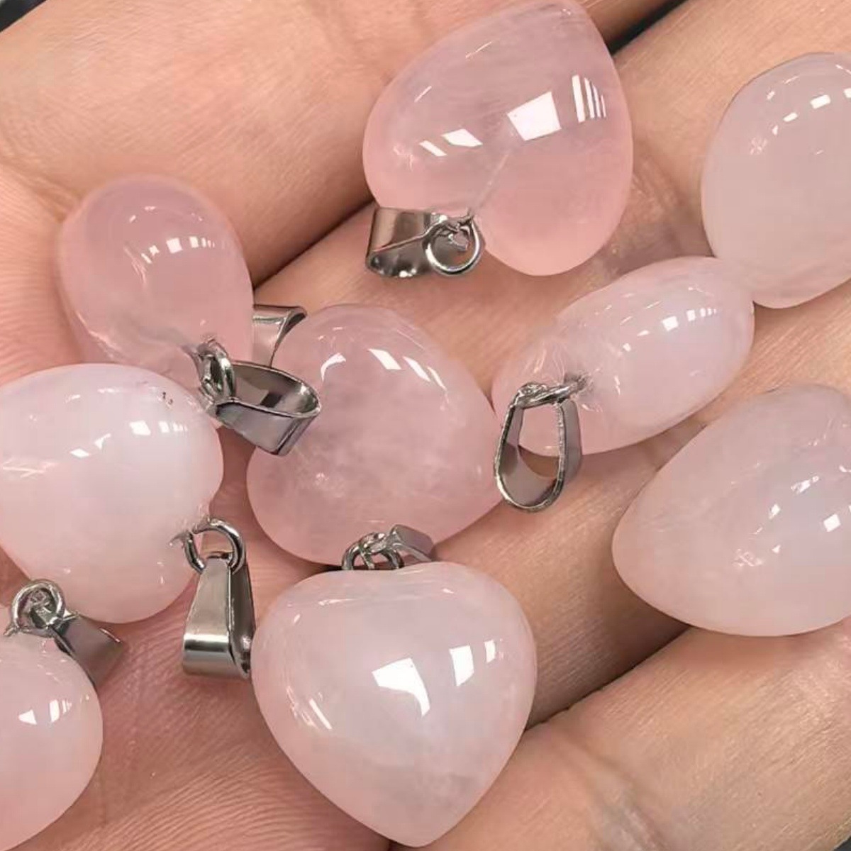 Rose Quartz (White K)