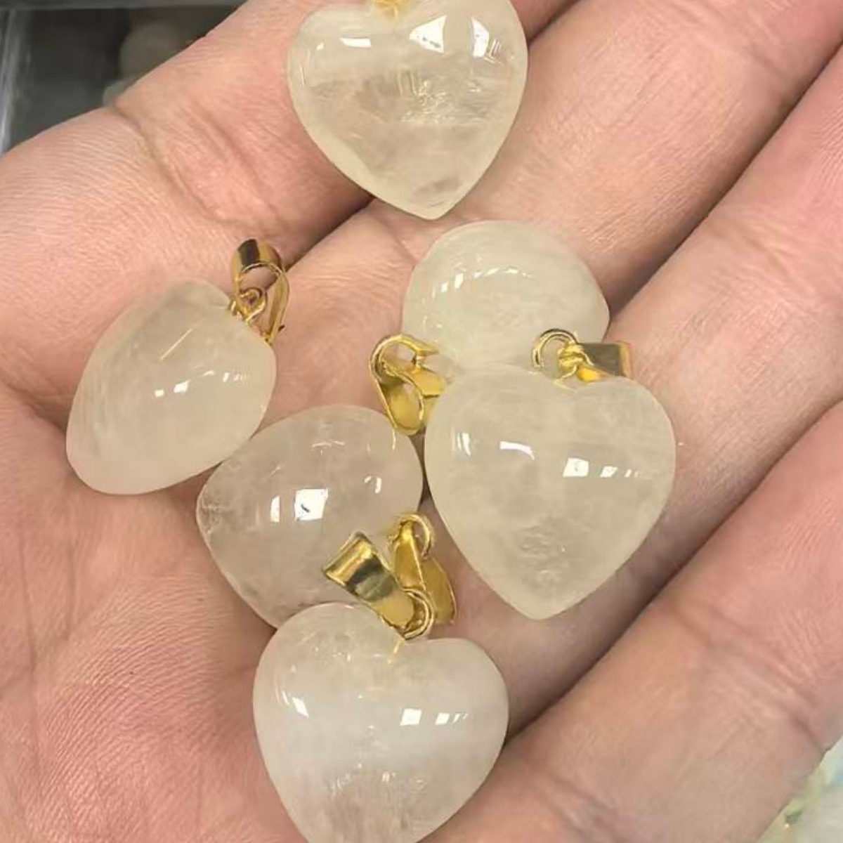 Yellow crystal (gold color)