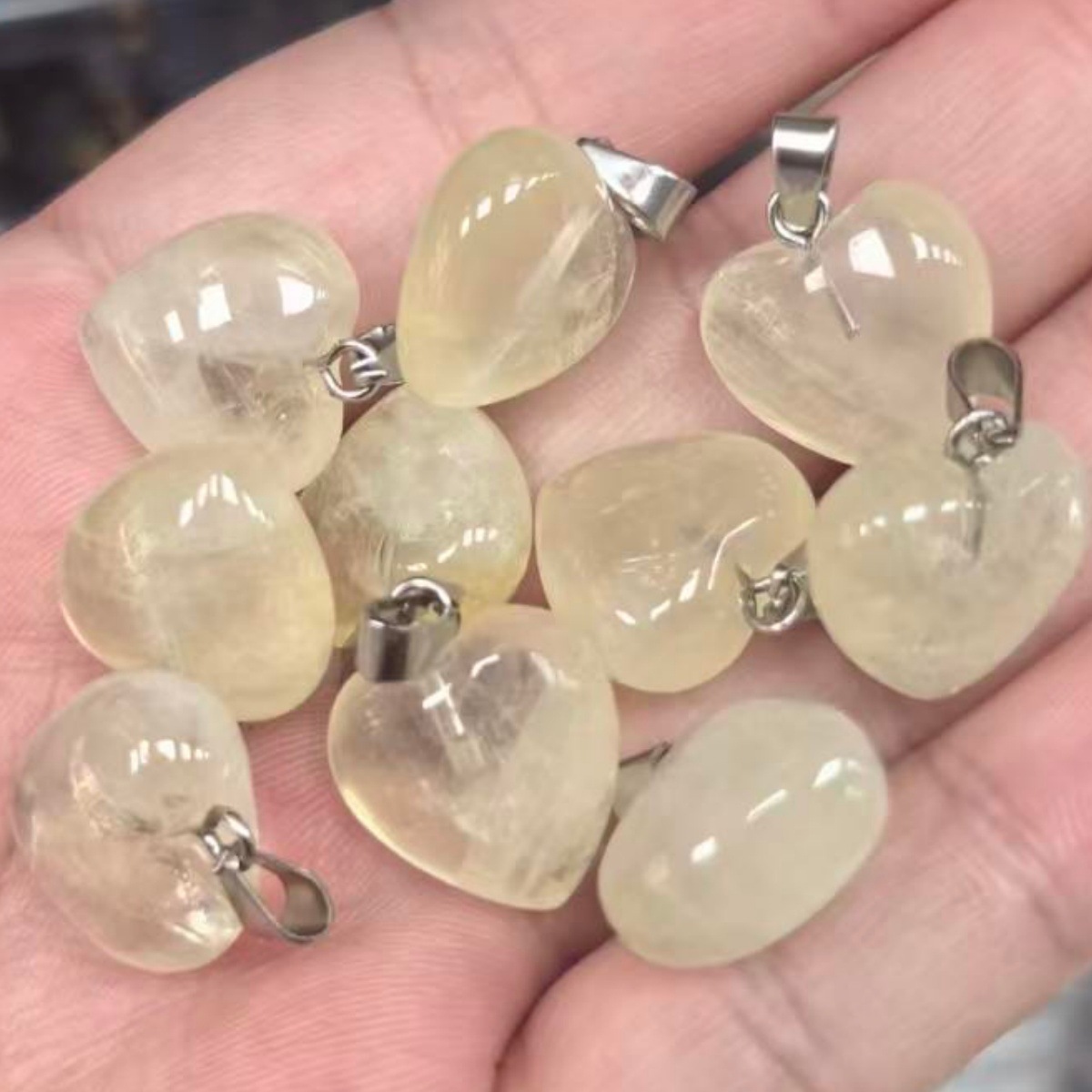 Yellow crystal (white K)