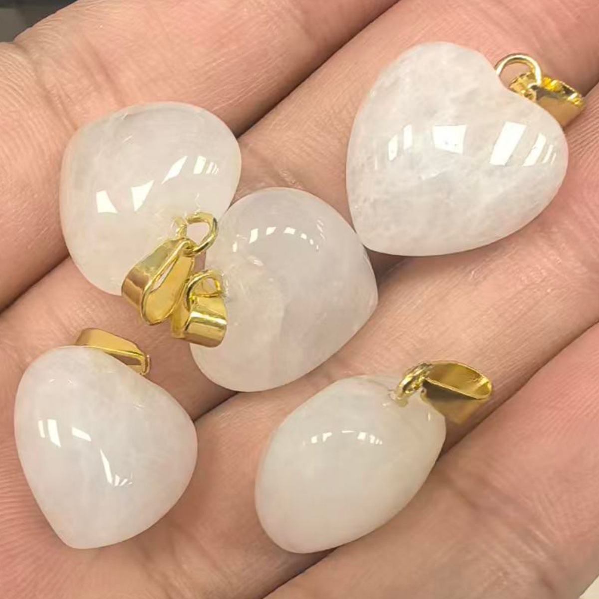 White crystal (gold)
