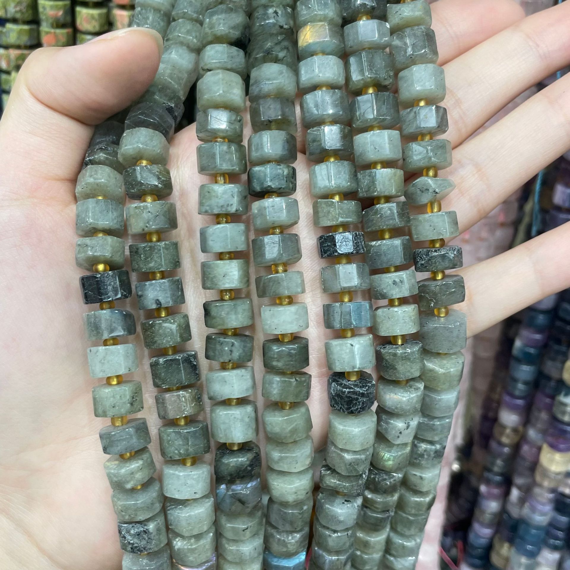 Natural black glitter stone
