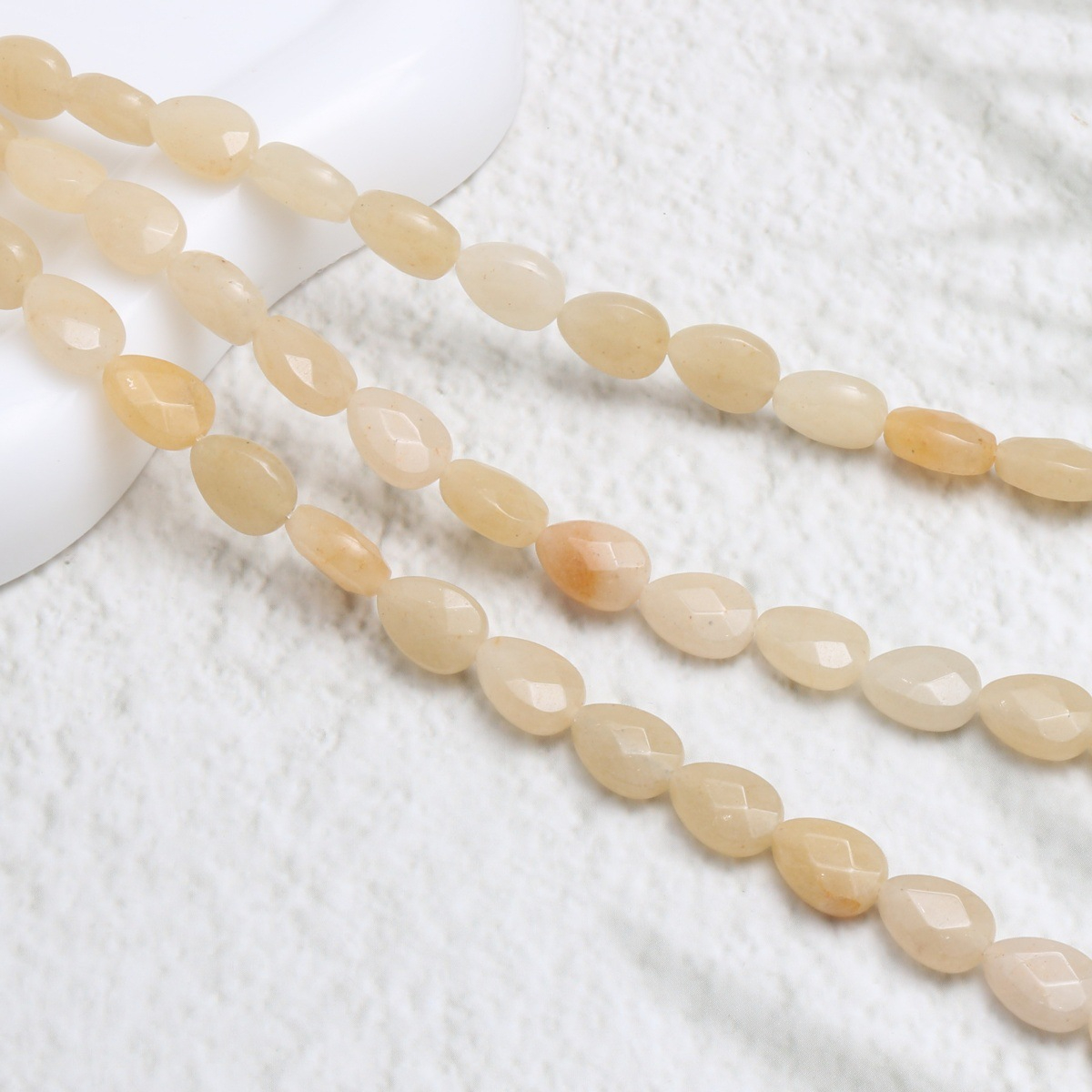 light Jade Yellow