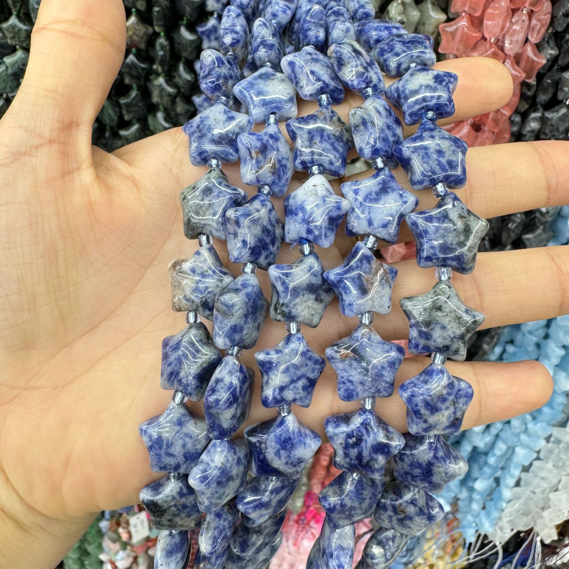 White dot blue (about 25 capsules)