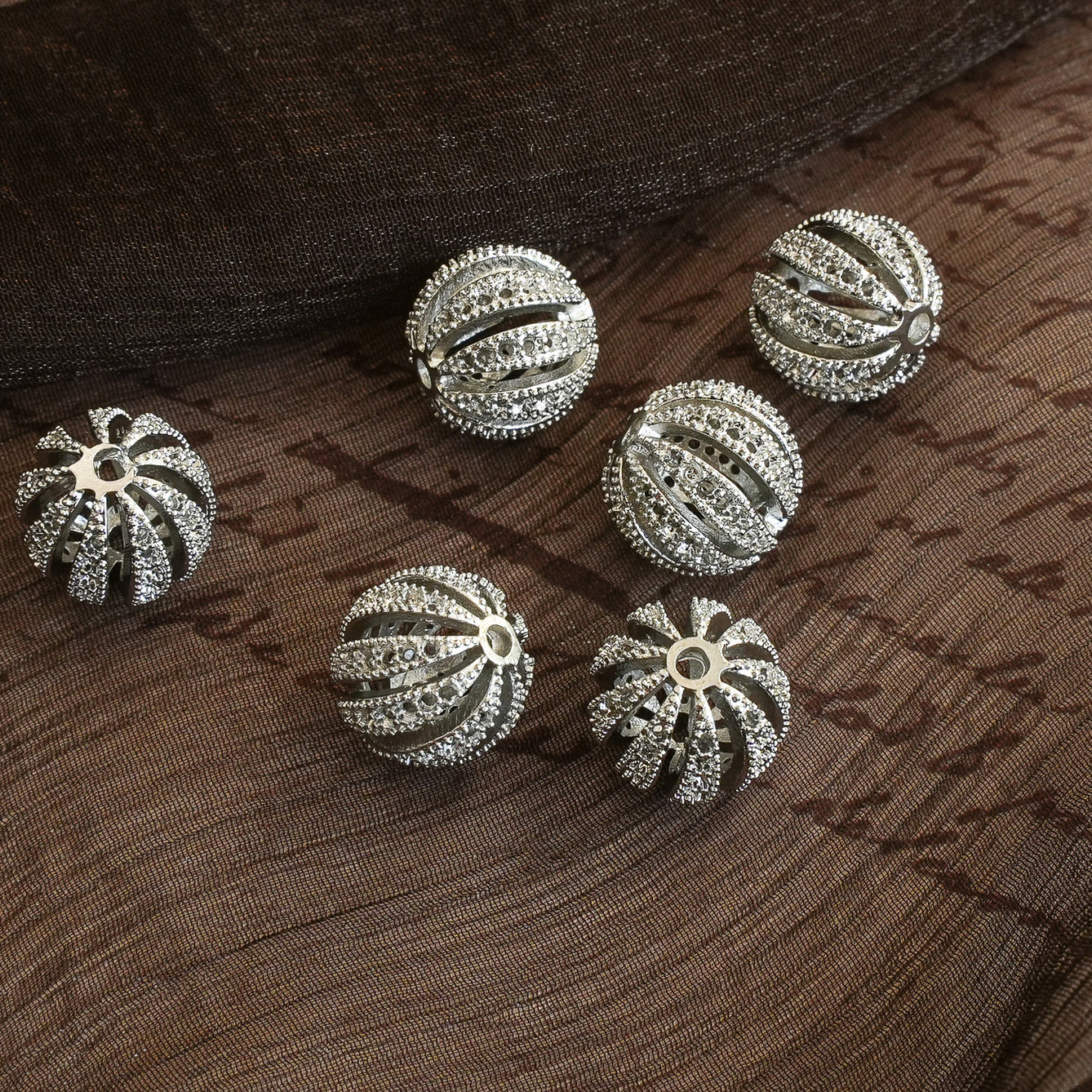 platinum color 12mm/hole 1.9mm