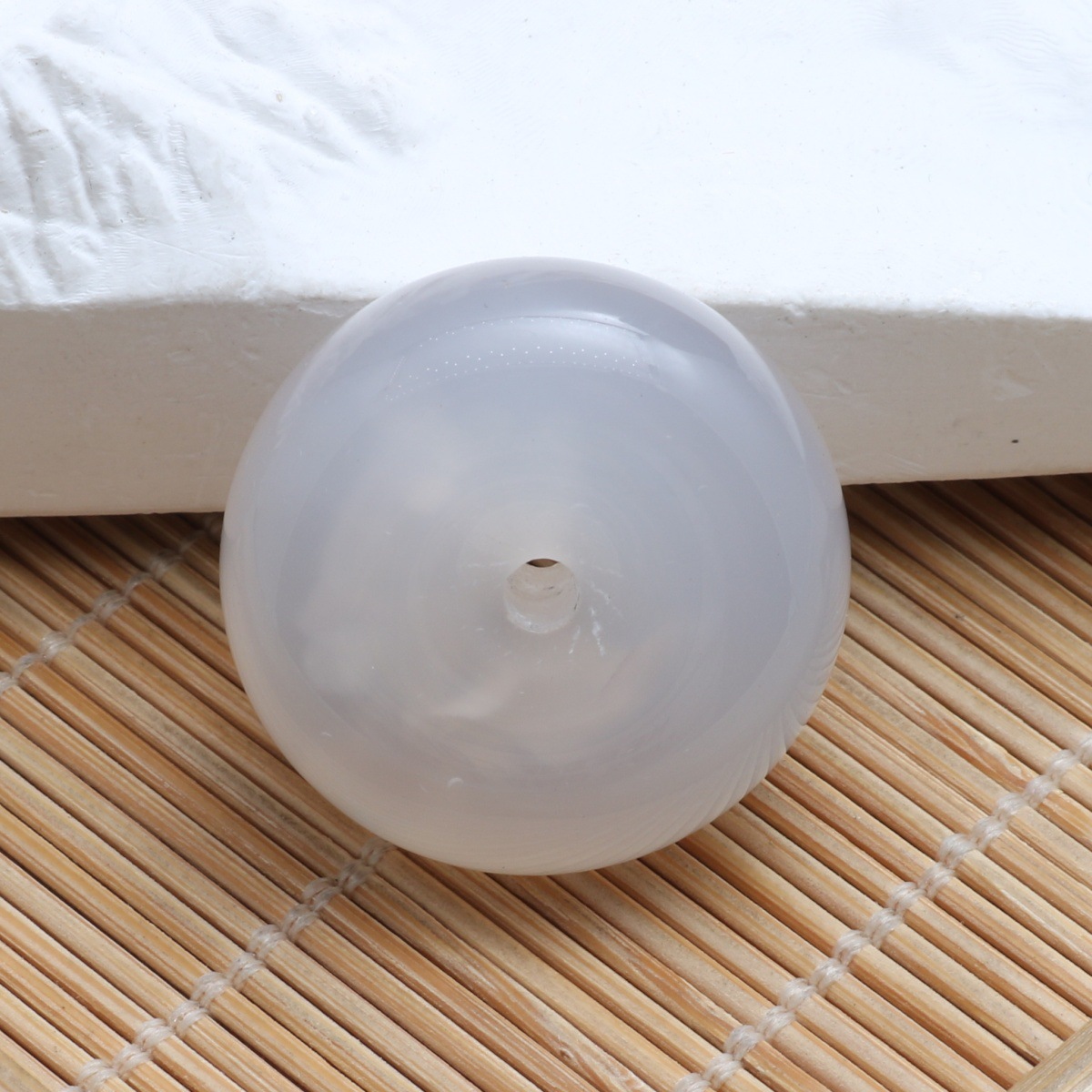 agate blanche