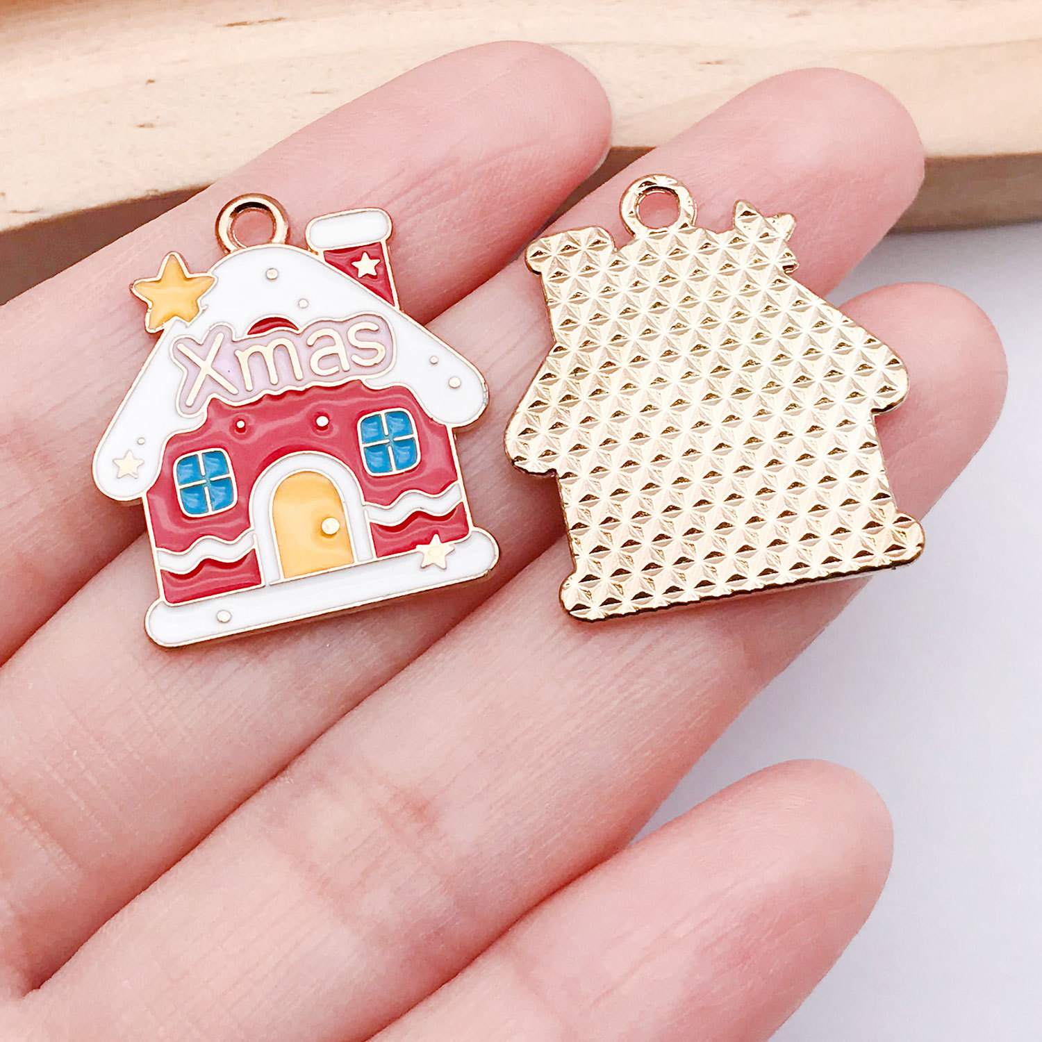 1 red xmas christmas house 25x22mm-2.1g-25275