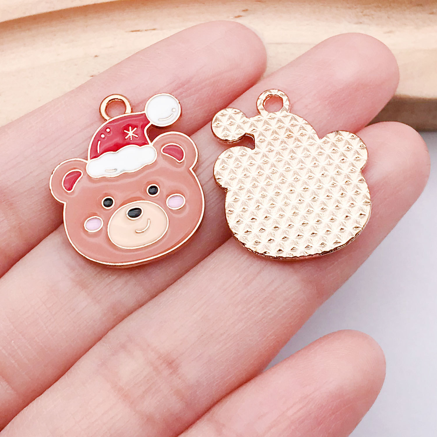1 brown christmas hat bear 23x19mm-1.65g-25282
