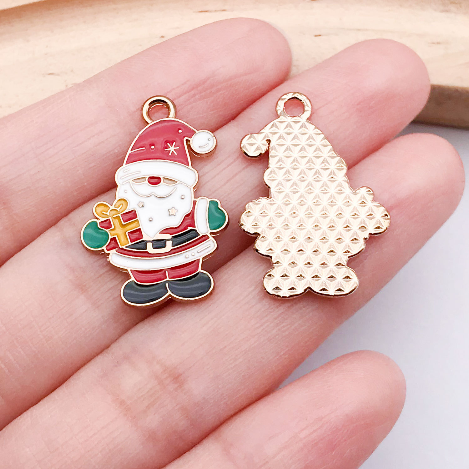 1 red gift box santa claus 25x17mm-1.4g-25283