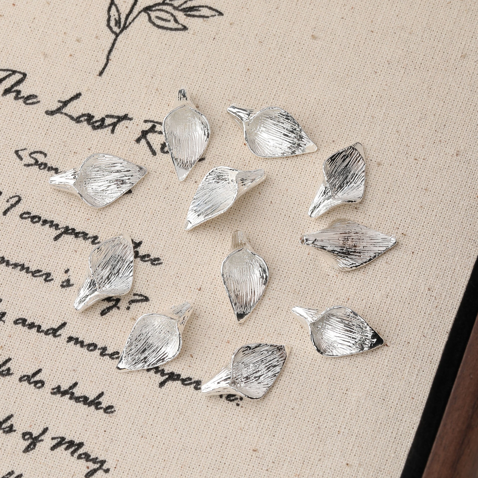 18.4x9.8x4.6mm thick silver 1 piece b style
