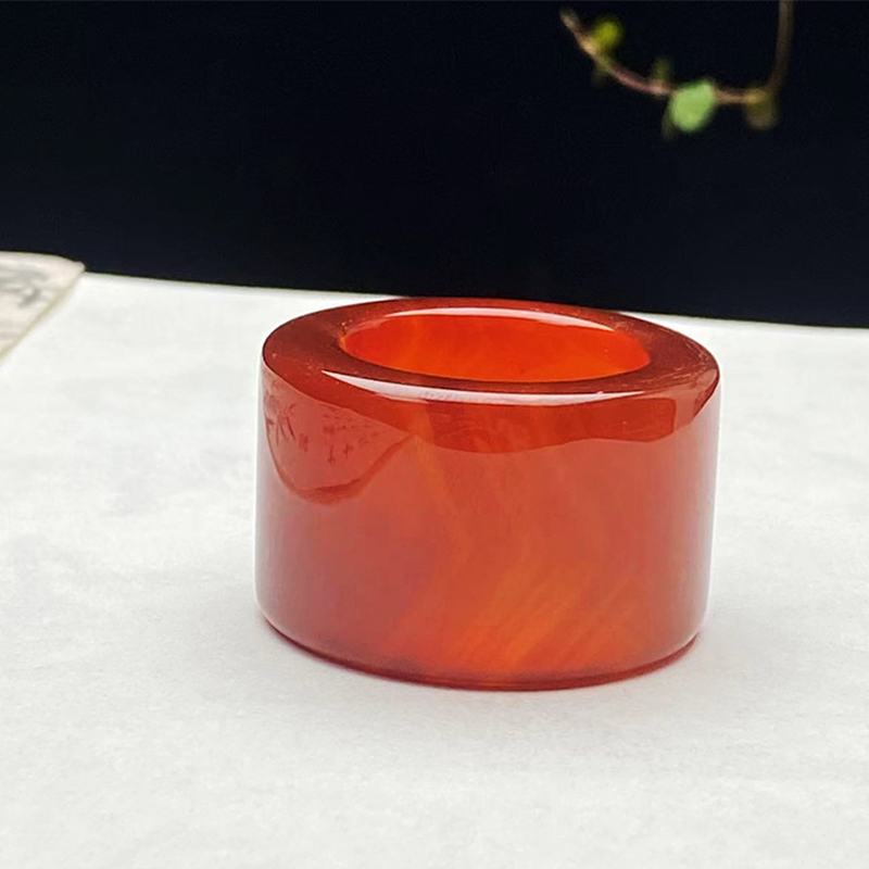 Agate red straight style