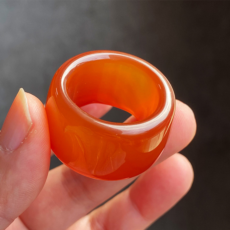 Agate red curved model