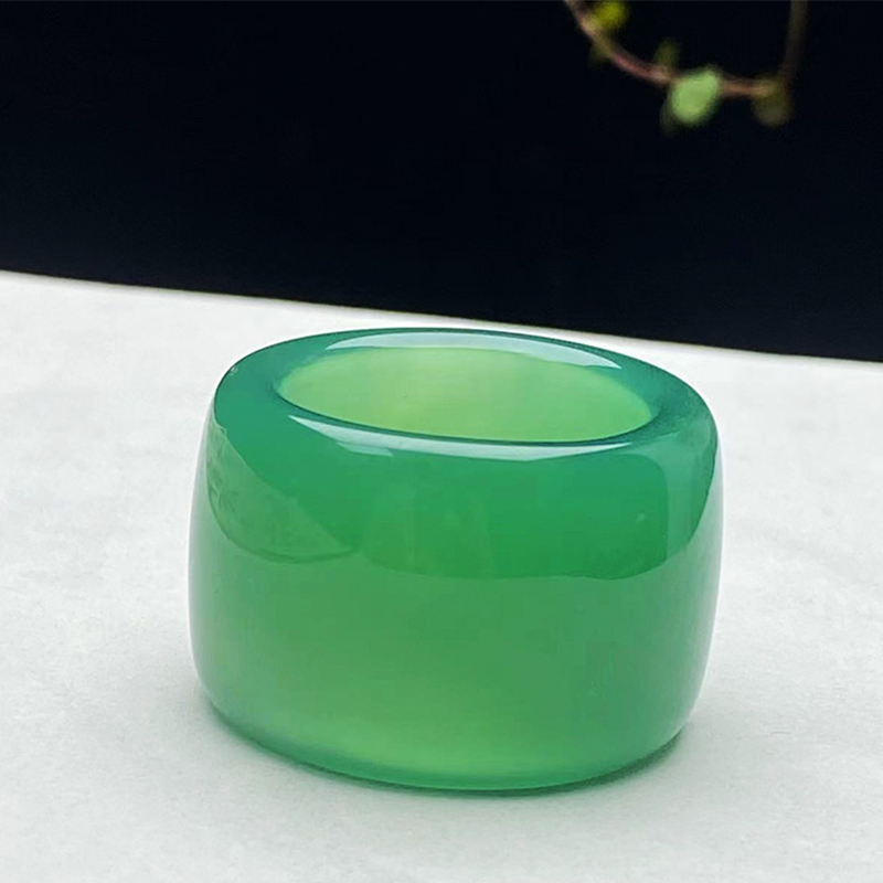 Agate green curved model