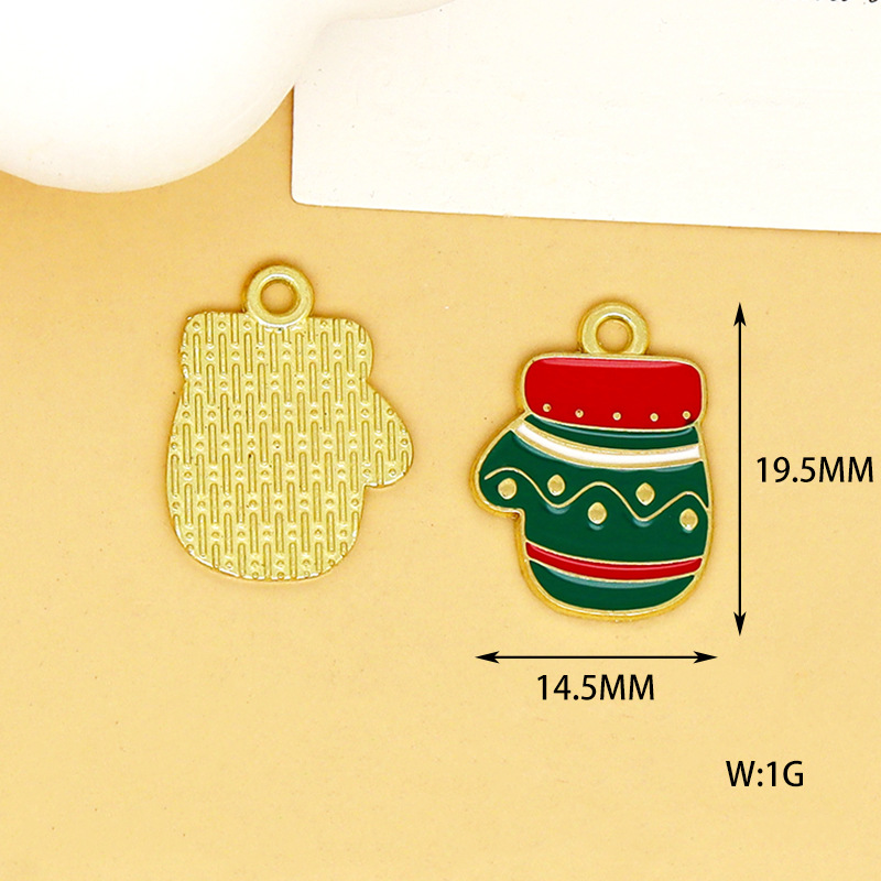 4 Christmas gloves