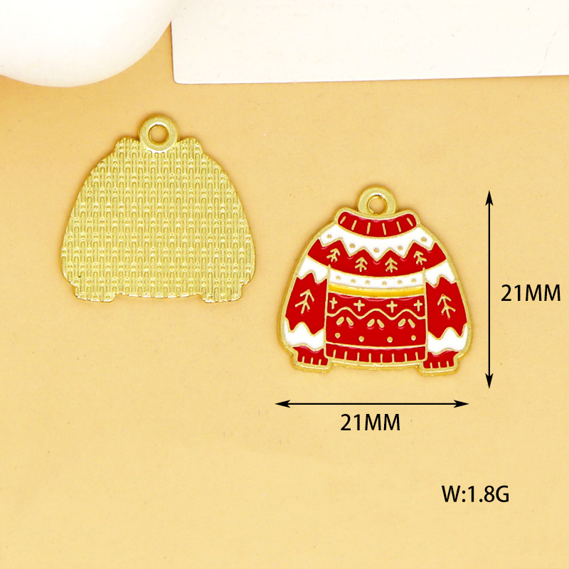 17 Christmas Sweaters