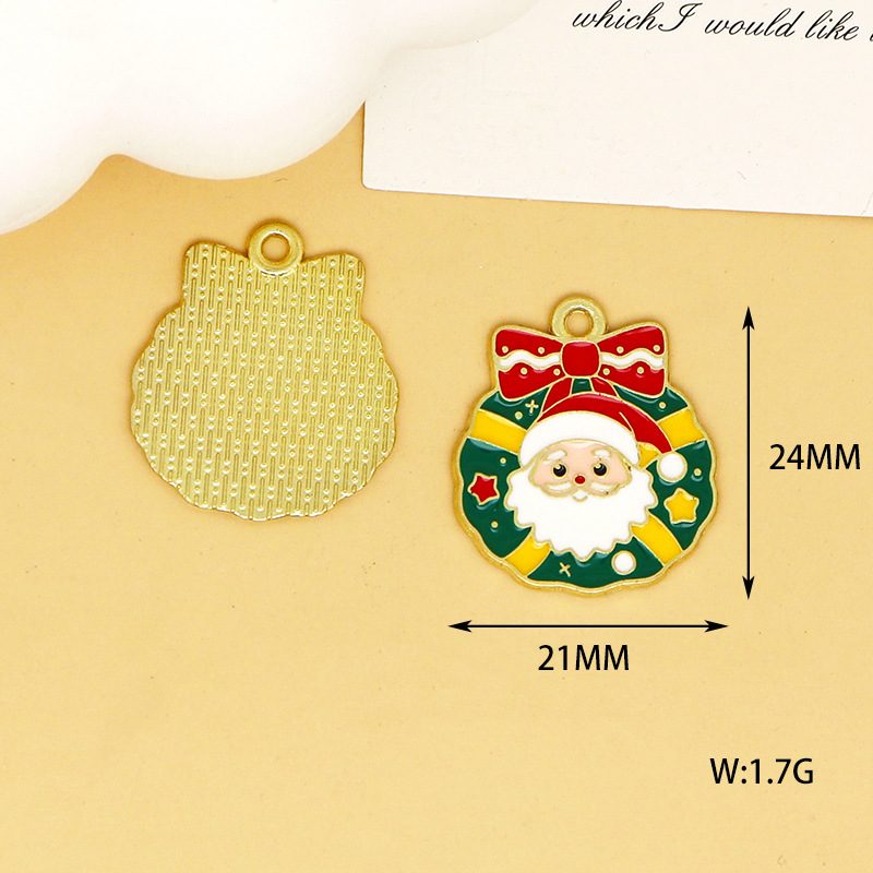 19 Christmas wreath